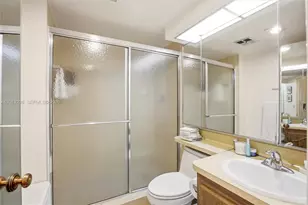 1620 S Ocean Ln, Fort Lauderdale, FL 33316 - Photo 9