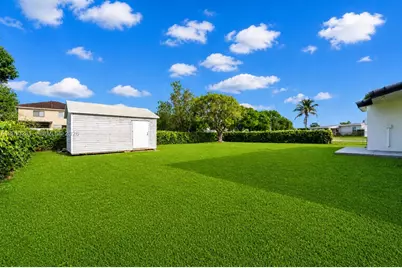 1044 NE 4th Ave, Homestead, FL 33030 - Photo 27