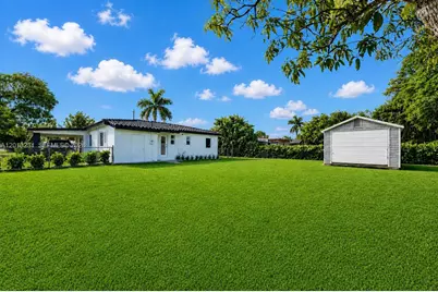 1044 NE 4th Ave, Homestead, FL 33030 - Photo 31