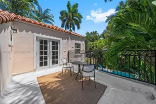 1782 Opechee Dr, Miami, FL 33133 - Photo 13