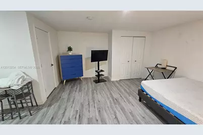 4201 SW 32nd Dr #1, West Park, FL 33023 - Photo 3