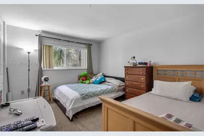 7400 Miami Lakes Dr #D205, Miami Lakes, FL 33014 - Photo 17