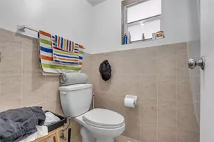 7400 Miami Lakes Dr, Miami Lakes, FL 33014 - Photo 25