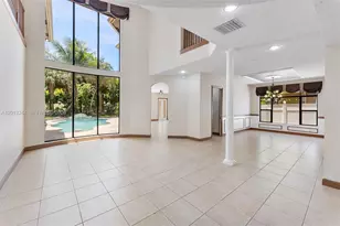 10364 Trianon Pl, Wellington, FL 33449 - Photo 3