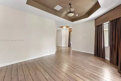 10364 Trianon Pl, Wellington, FL 33449 - Photo 37