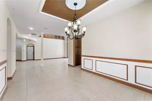 10364 Trianon Pl, Wellington, FL 33449 - Photo 9