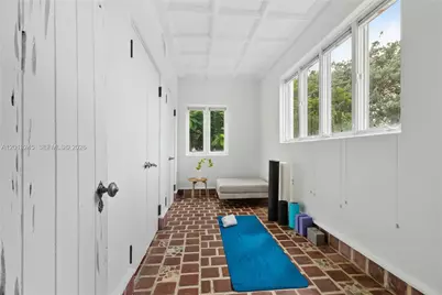 319 Mendoza Ave #319, Miami, FL 33134 - Photo 17