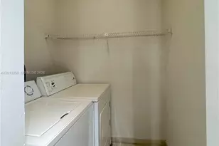 1281 SW 46th Ave, Pompano Beach, FL 33069 - Photo 9