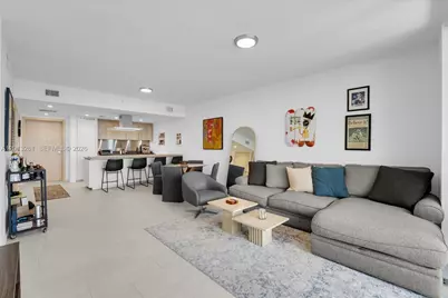 1000 Brickell Plaza #3610, Miami, FL 33131 - Photo 3
