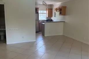 924 SE 2nd St, Fort Lauderdale, FL 33301 - Photo 7