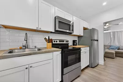 7845 NE Bayshore Ct #16, Miami, FL 33138 - Photo 7