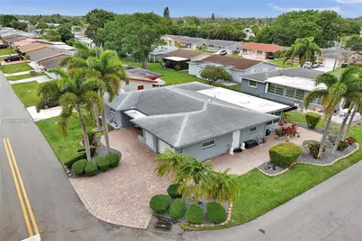 4722 NW 44th Ct, Tamarac, FL 33319 - Photo 3