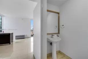 90 SW 3rd St, Miami, FL 33130 - Photo 19