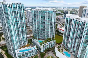 90 SW 3rd St, Miami, FL 33130 - Photo 63