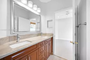 2553 Jardin Manor, Weston, FL 33327 - Photo 19