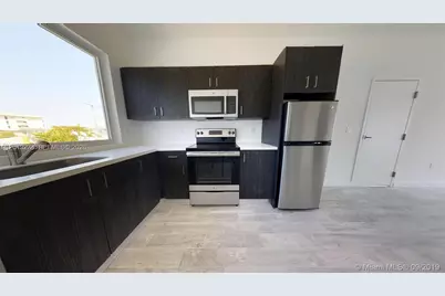 315 S Shore Dr #5, Miami Beach, FL 33141 - Photo 3
