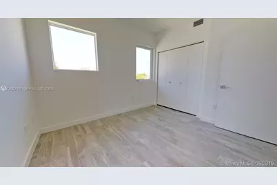 315 S Shore Dr #5, Miami Beach, FL 33141 - Photo 13