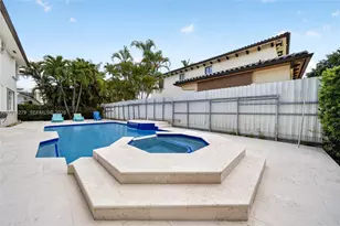 8560 NW 164th St, Miami Lakes, FL 33016 - Photo 61
