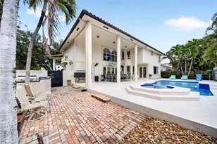 8560 NW 164th St, Miami Lakes, FL 33016 - Photo 59
