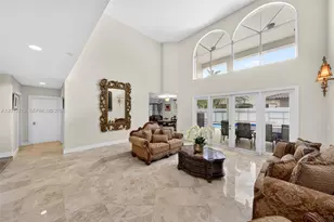 8560 NW 164th St, Miami Lakes, FL 33016 - Photo 15