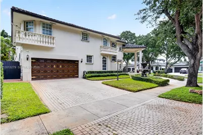 8560 NW 164th St, Miami Lakes, FL 33016 - Photo 3