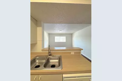 3610 N 56th Ave #218, Hollywood, FL 33021 - Photo 3