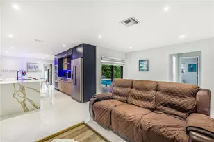 [Address not provided], Miami Lakes, FL 33014 - Photo 9