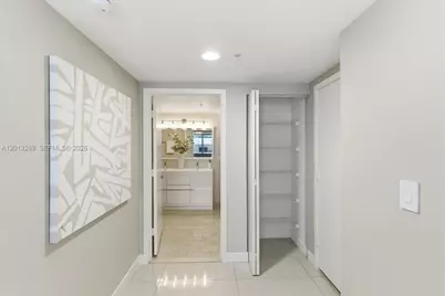 1111 SW 1st Ave #721-N, Miami, FL 33130 - Photo 33