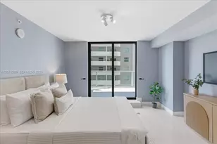 1111 SW 1st Ave, Miami, FL 33130 - Photo 19