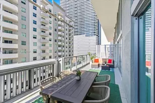 1111 SW 1st Ave, Miami, FL 33130 - Photo 47
