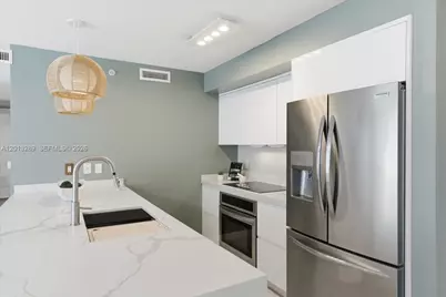 1111 SW 1st Ave #721-N, Miami, FL 33130 - Photo 13