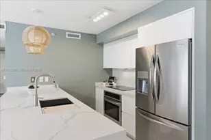 1111 SW 1st Ave, Miami, FL 33130 - Photo 13