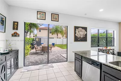 9083 SW 36th St, Miramar, FL 33025 - Photo 19