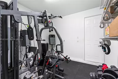 9083 SW 36th St, Miramar, FL 33025 - Photo 27