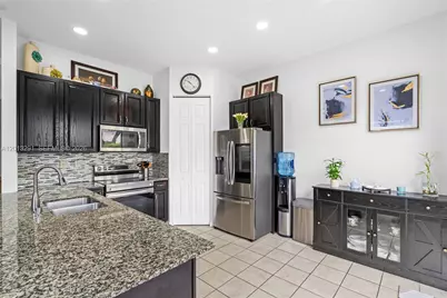 9083 SW 36th St, Miramar, FL 33025 - Photo 17