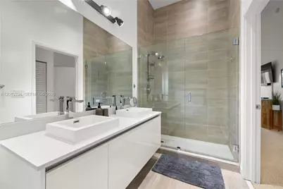 1600 SW 1st Ave #307, Miami, FL 33129 - Photo 19