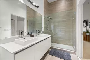 1600 SW 1st Ave, Miami, FL 33129 - Photo 19