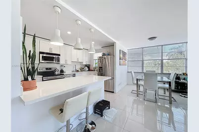 2751 Taft St #304, Hollywood, FL 33020 - Photo 15
