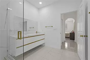 9354 SW 220th St, Cutler Bay, FL 33190 - Photo 21