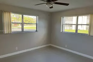 8020 Colony Circle N, Tamarac, FL 33321 - Photo 9