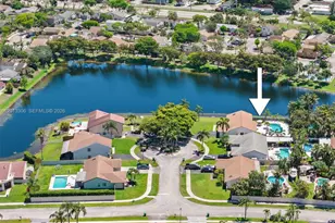 13750 Green Cove Pl, Davie, FL 33325 - Photo 29