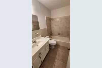 3970 NW 30th Ter #2, Lauderdale Lakes, FL 33309 - Photo 11