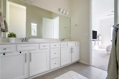 13420 Panama Beach Circ, Orlando, FL 32827 - Photo 21