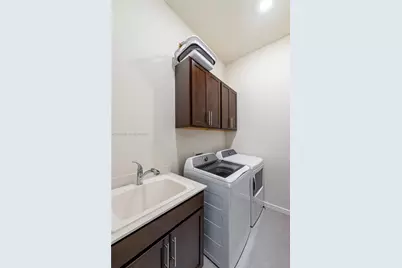 13420 Panama Beach Circ, Orlando, FL 32827 - Photo 17