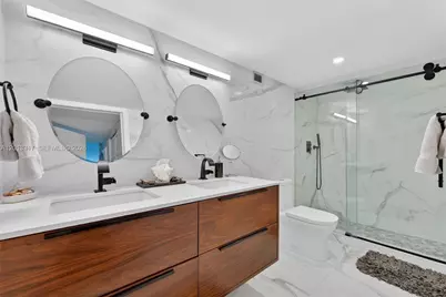 1880 S Ocean Dr #705, Hallandale Beach, FL 33009 - Photo 13