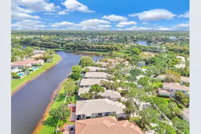2553 Bay Pointe Drive, Weston, FL 33327 - Photo 43