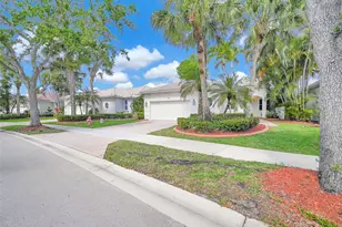 2553 Bay Pointe Dr, Weston, FL 33327 - Photo 1