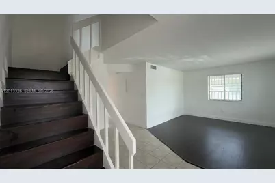 341 NW 109th Ave #10C, Miami, FL 33172 - Photo 9