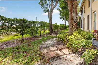 12474 Crystal Pointe Dr #101, Boynton Beach, FL 33437 - Photo 39