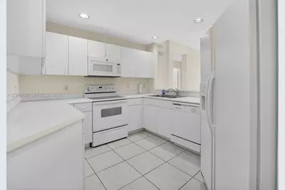 12474 Crystal Pointe Dr #101, Boynton Beach, FL 33437 - Photo 17